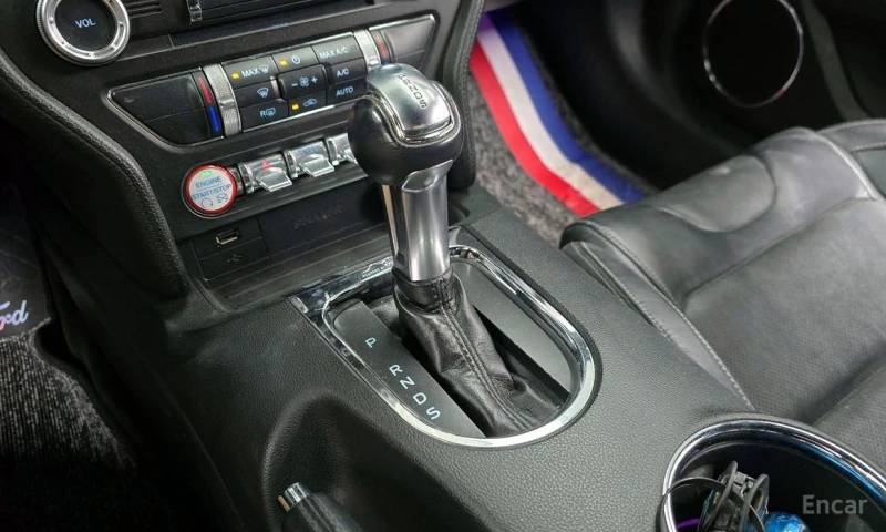 Ford Mustang, снимка 9 - Автомобили и джипове - 53277343