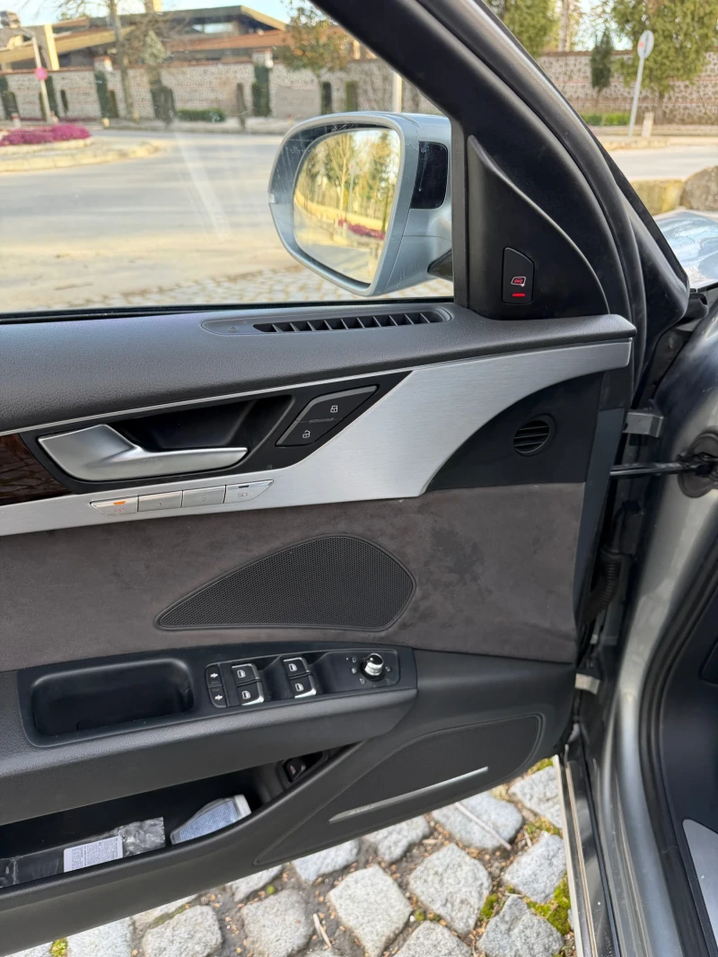 Audi A8 4.2TDI* Full LED* Масаж* Нощно* Подгрев-обдухване, снимка 15 - Автомобили и джипове - 53540475
