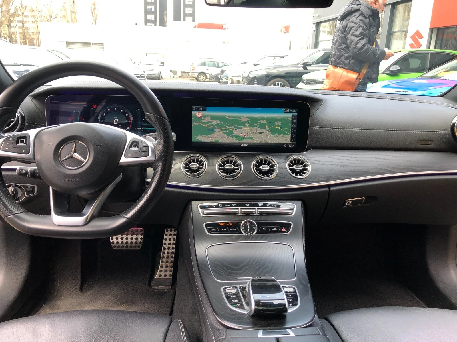 Mercedes-Benz E 400 E400 4MATIC COUPE | Mobile.bg — изображение 11