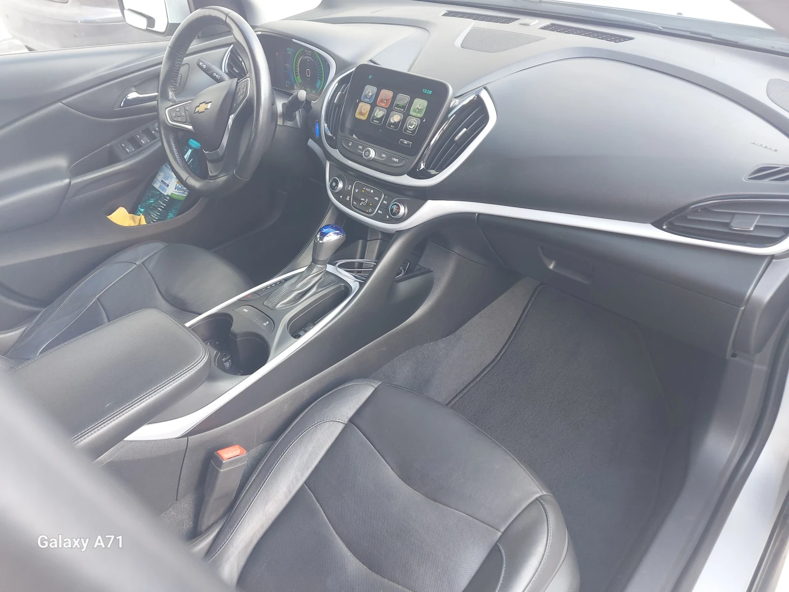 Opel Ampera 1.5 plug-in hybrid - изображение 7