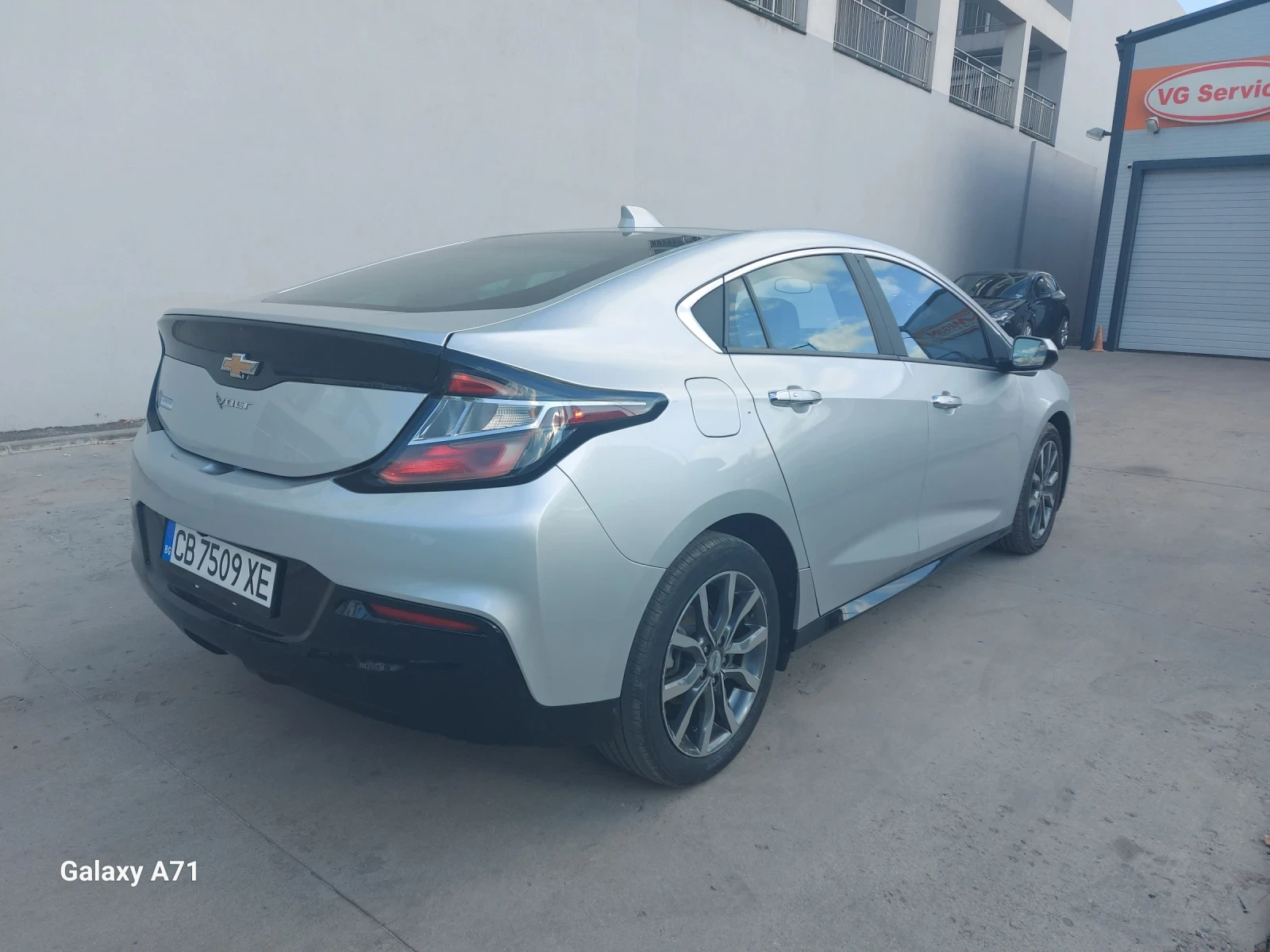 Opel Ampera 1.5 plug-in hybrid - изображение 3