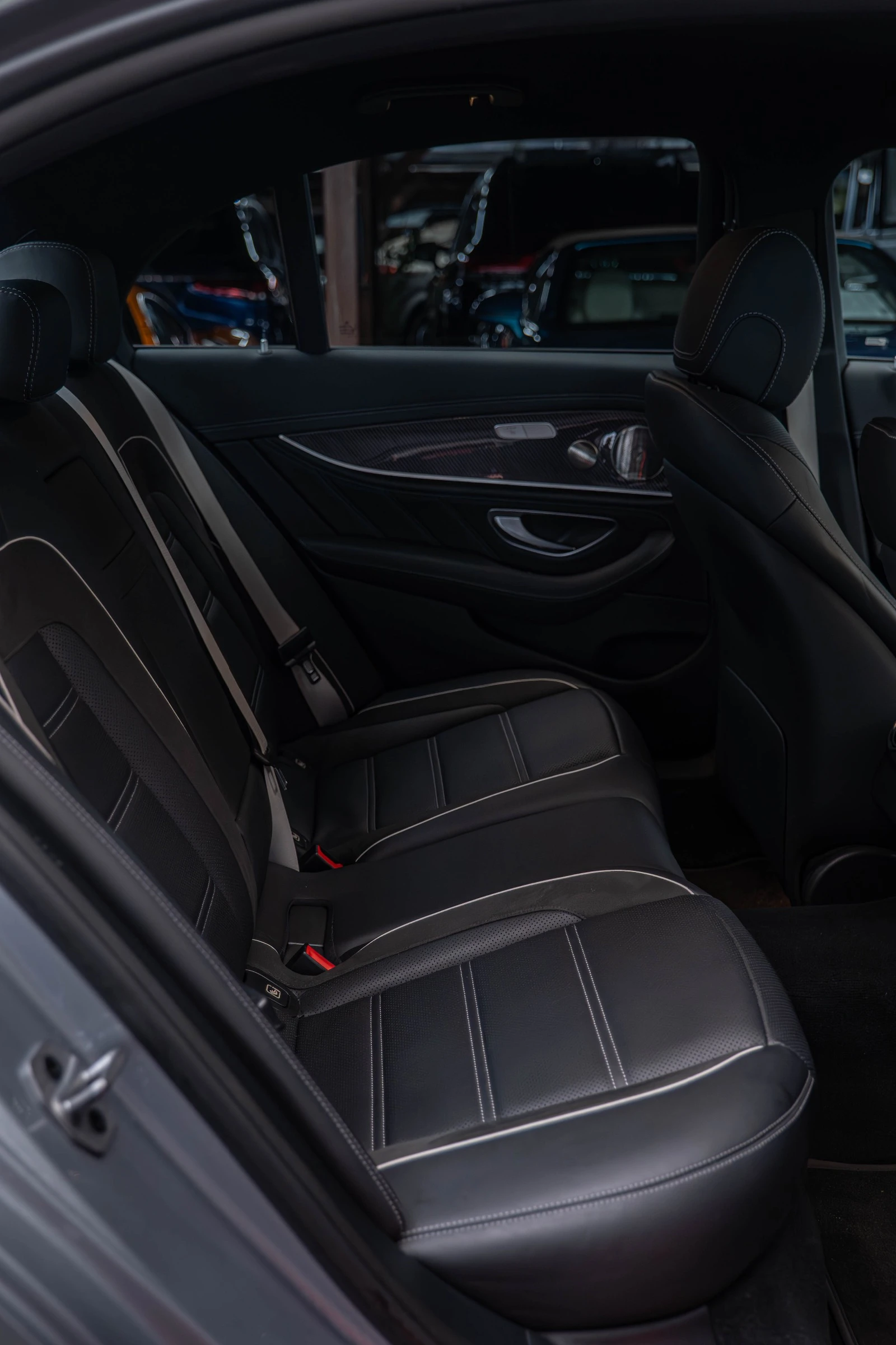 Mercedes-Benz E 63 AMG S/4M+ /Burmester/HuD/SpeedShift/360/ | Mobile.bg   11