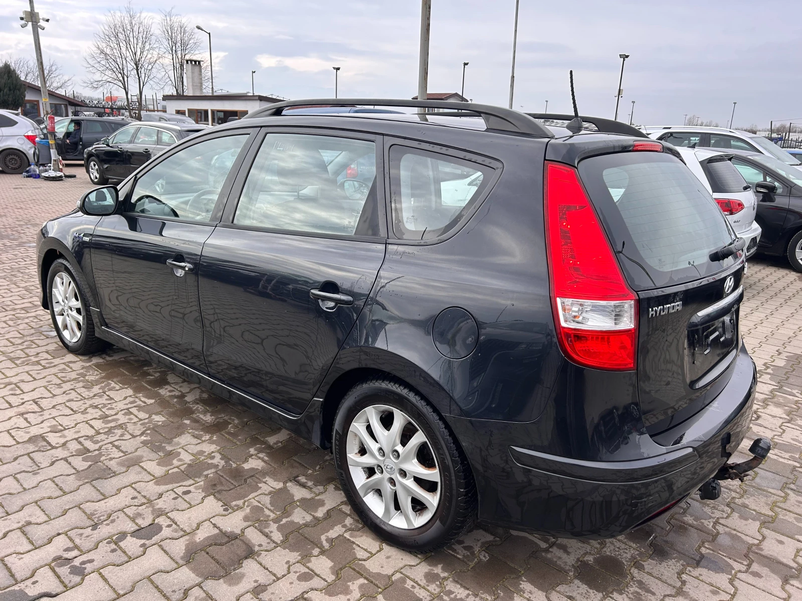 Hyundai I30 1.6CRDI EURO 5 - изображение 8