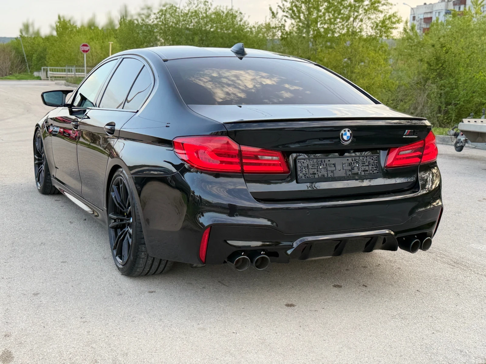 BMW M5 Competition - изображение 8