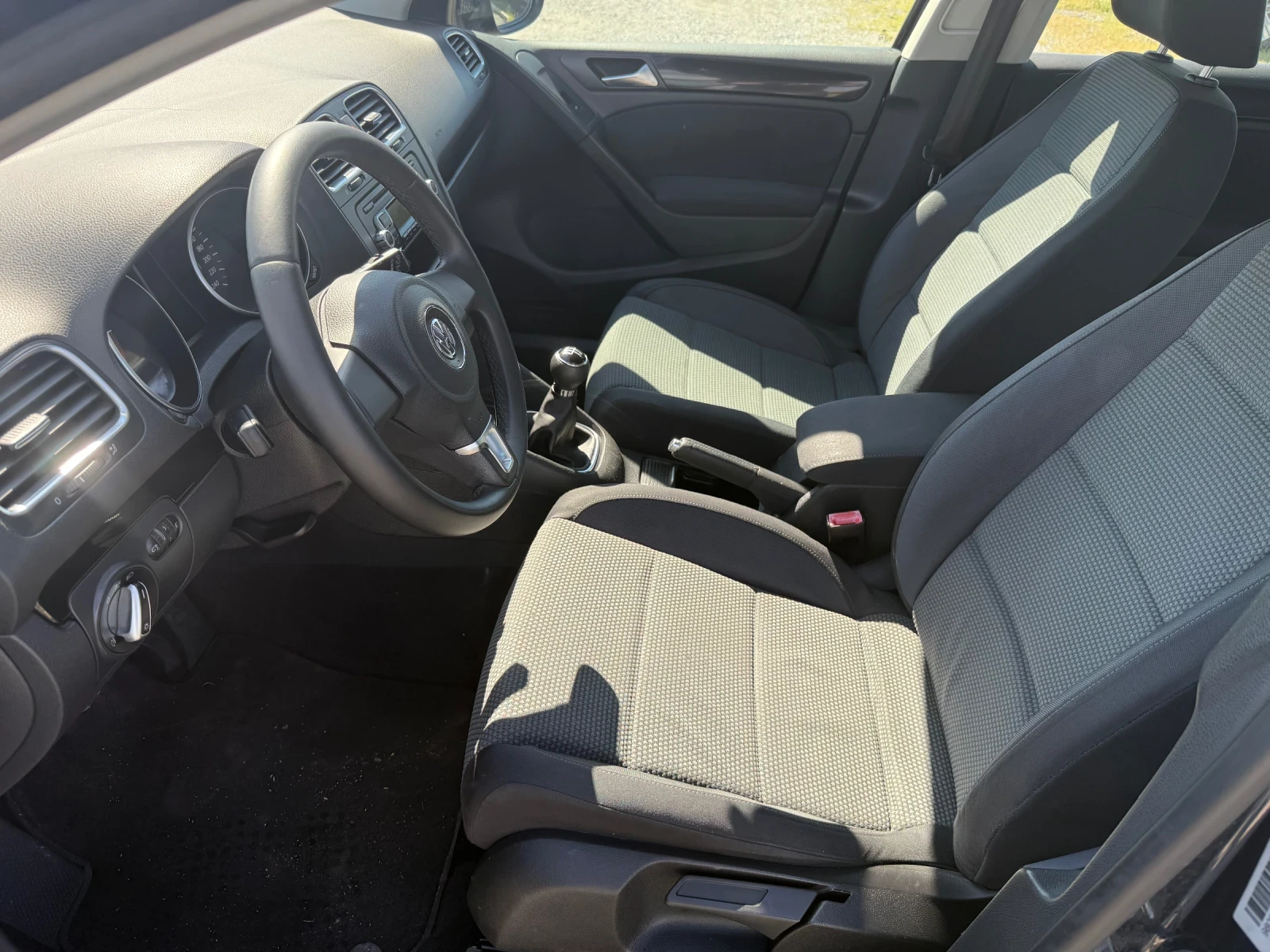 VW Golf 1.6 TDI - изображение 9