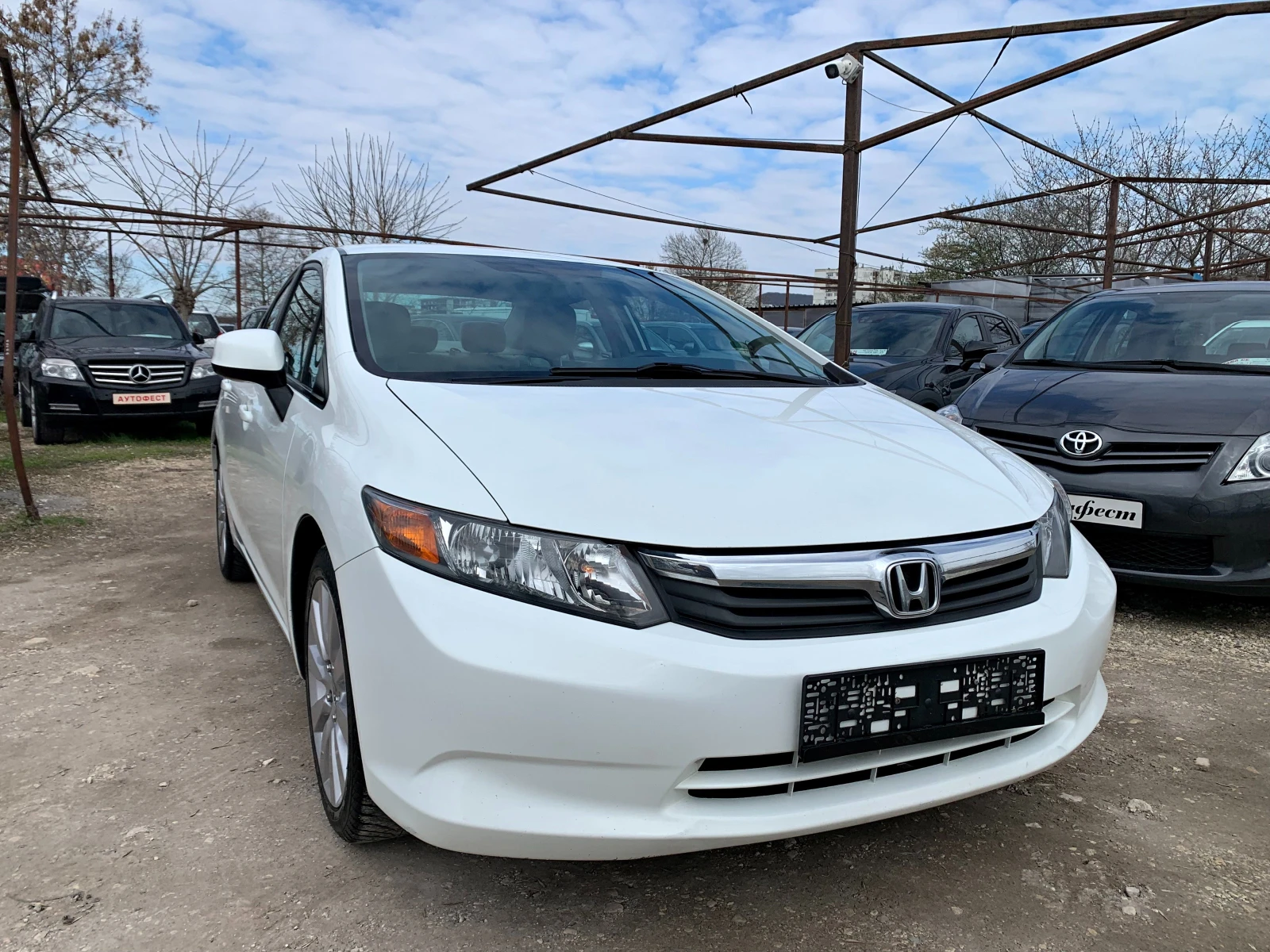 Honda Civic 1.8i АВТОМАТИК  - изображение 2