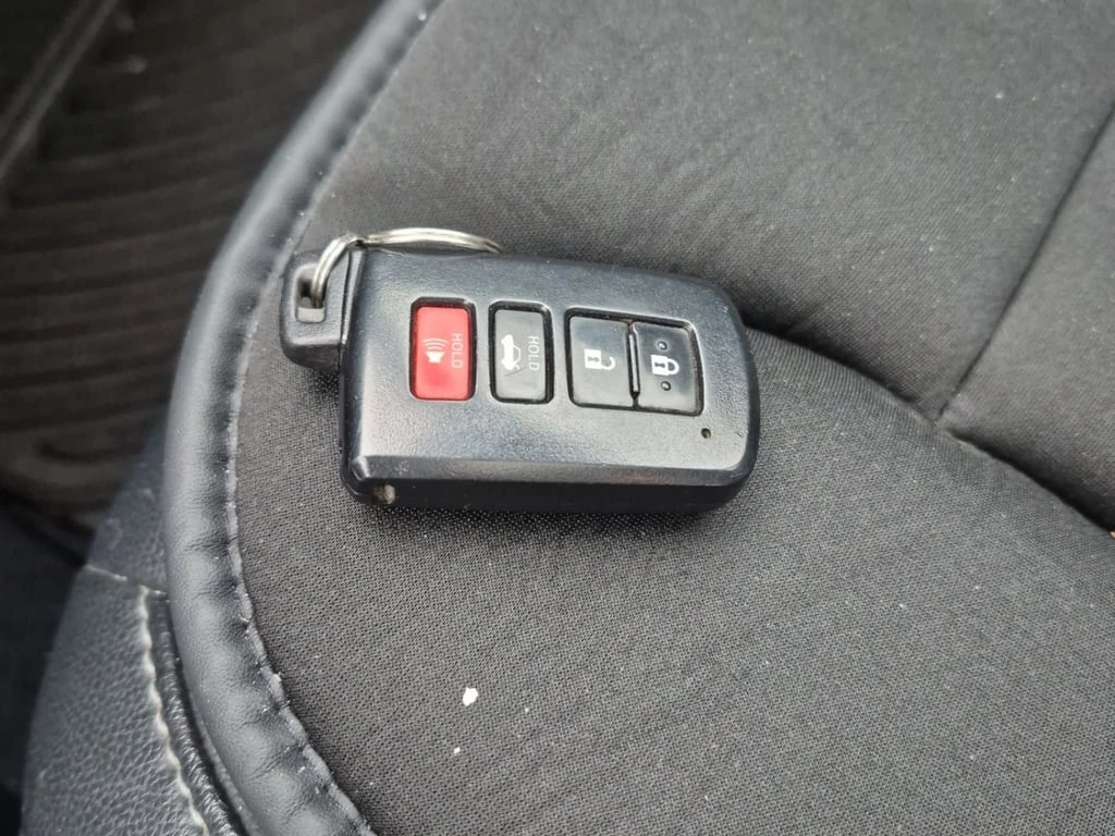 Toyota Corolla * XSE * CARFAX * ���� �� �� | Mobile.bg � ����������� 7