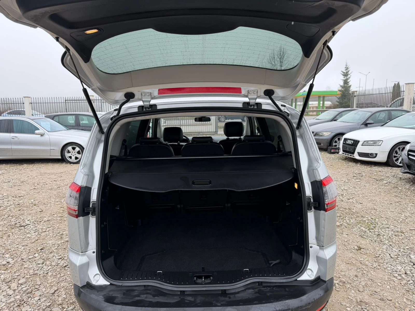 Ford S-Max 2.0 дизел Италия - изображение 6