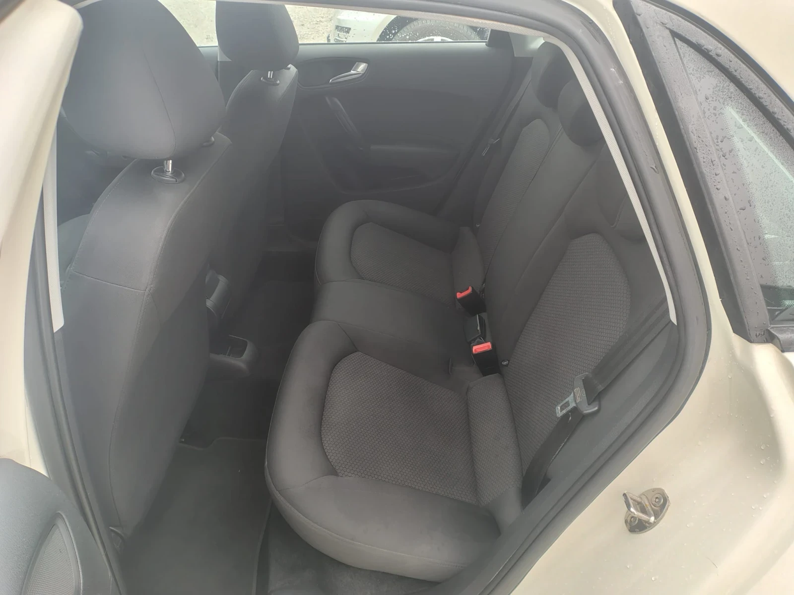 Audi A1  - изображение 8