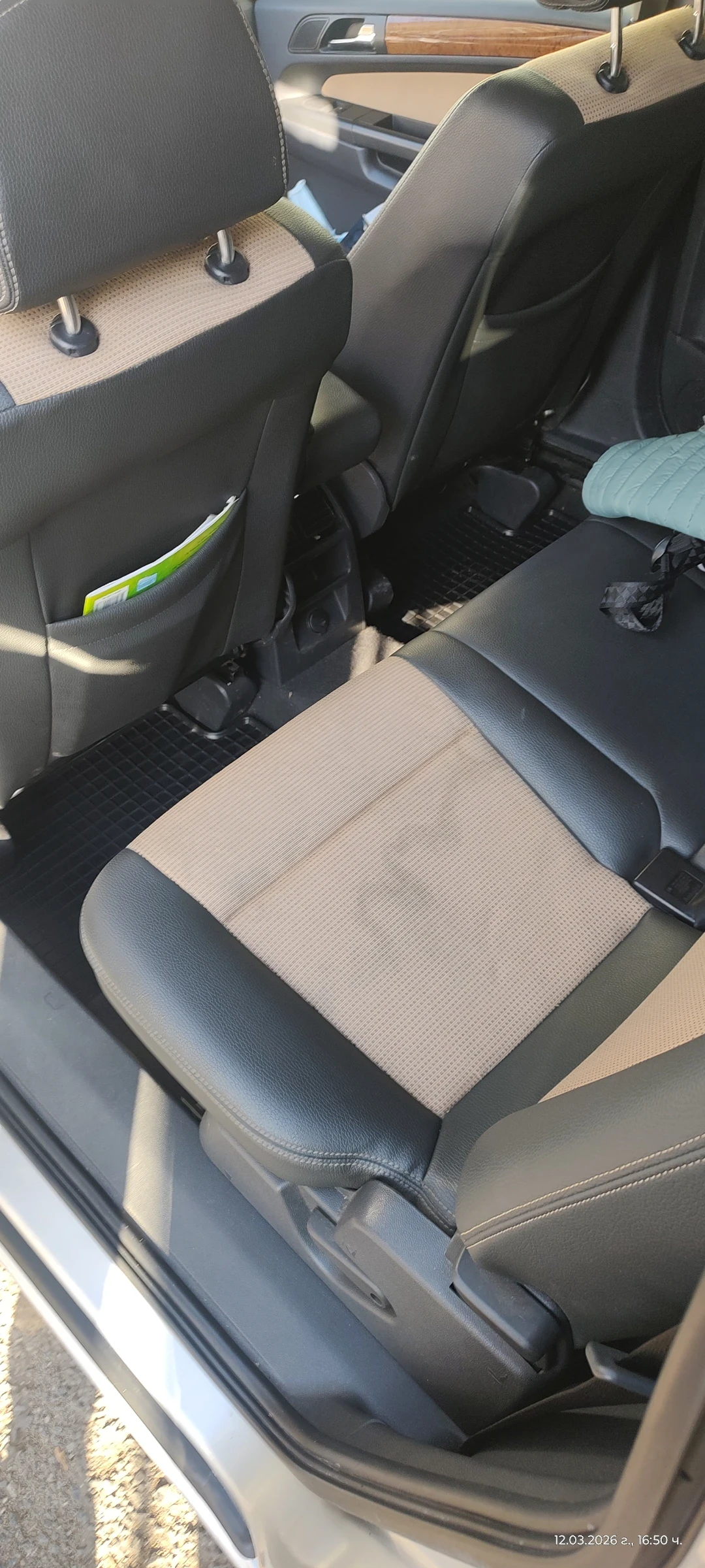 Opel Zafira 1.9, снимка 6 - Автомобили и джипове - 53815617