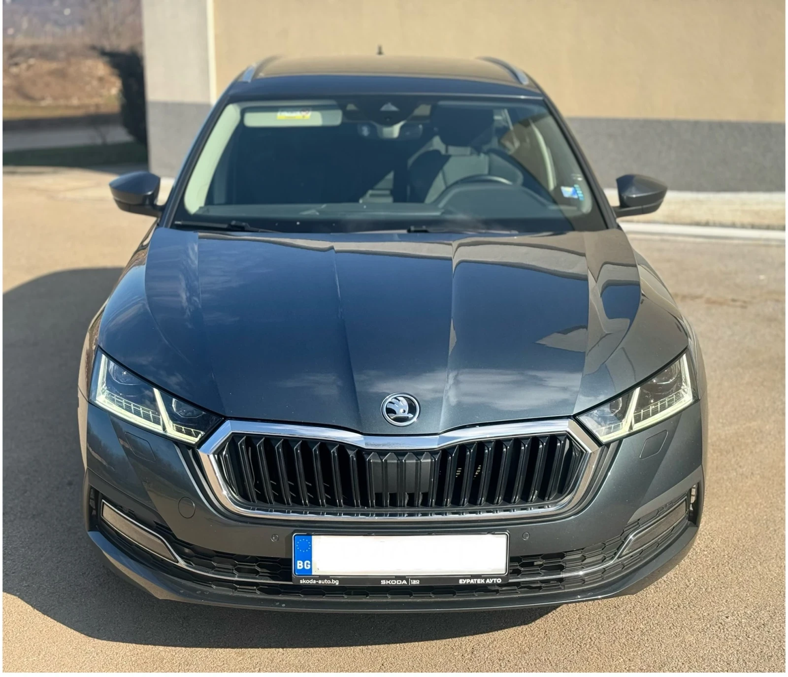 Skoda Octavia 2.0 150/DSG/MATRIX/FULL/Обслужен двигател