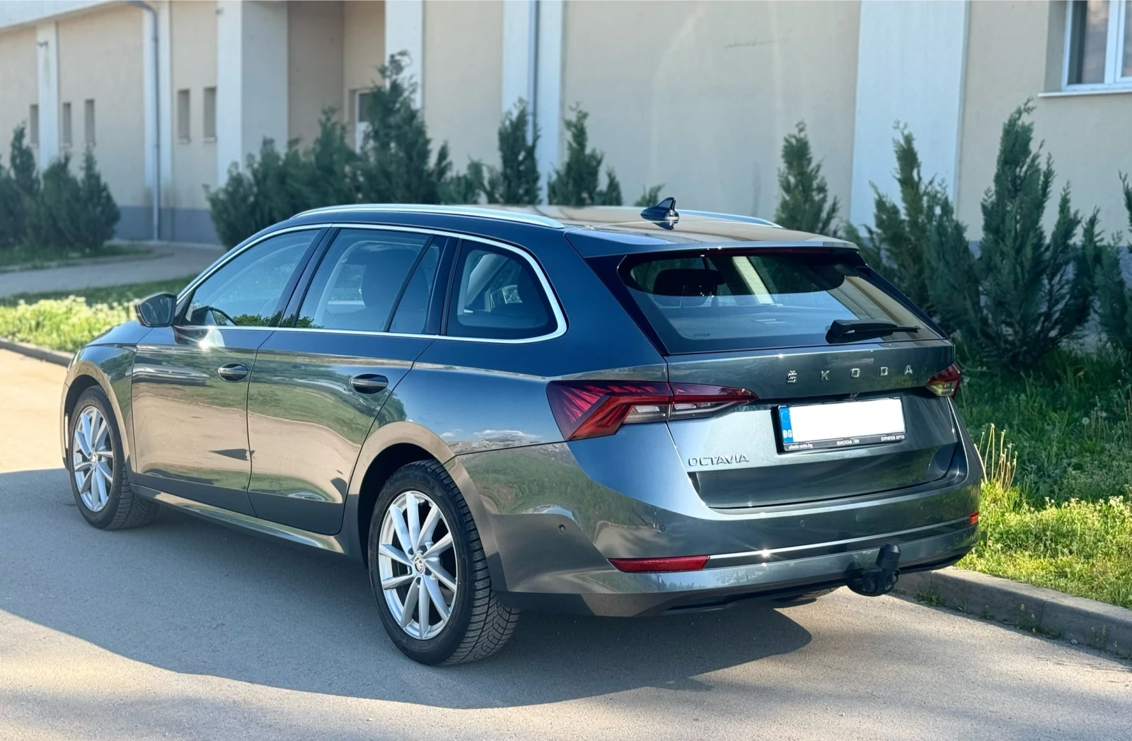 Skoda Octavia 2.0 150/DSG/MATRIX/FULL/Обслужен двигател, снимка 2 - Автомобили и джипове - 54455696