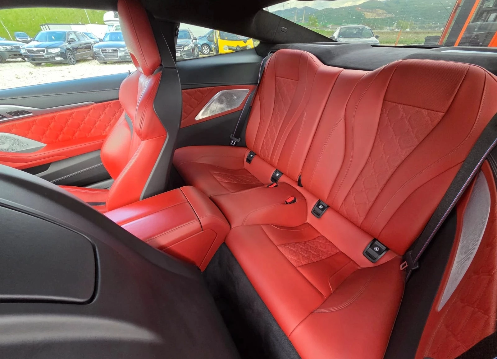 BMW M8 Competition, снимка 7 - Автомобили и джипове - 54761459