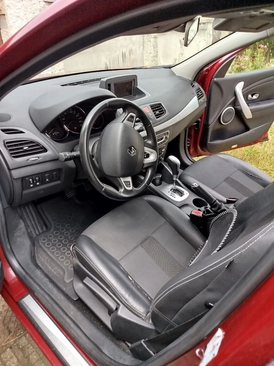 Renault Megane, снимка 4 - Автомобили и джипове - 55000985