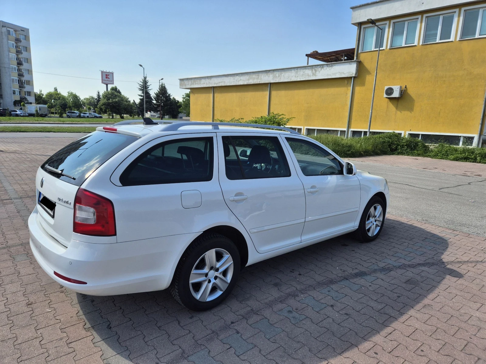 Skoda Octavia, снимка 6 - Автомобили и джипове - 55091648
