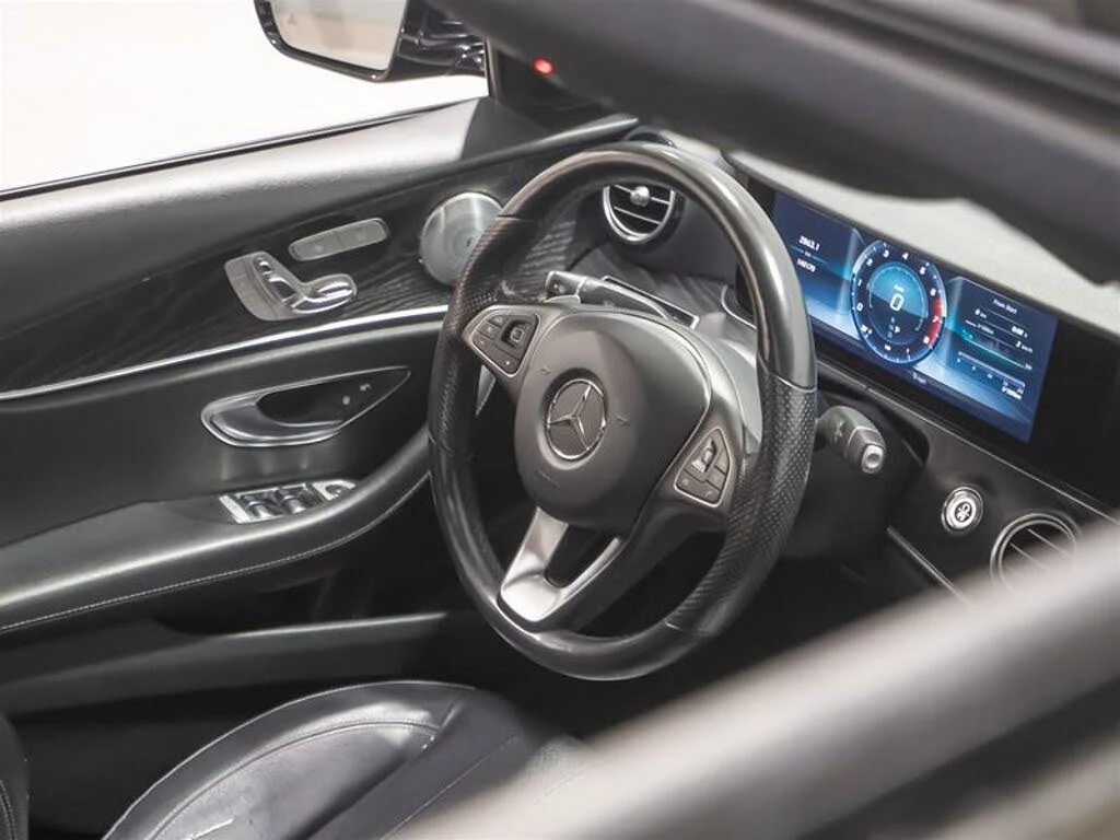 Mercedes-Benz E 300 4MATIC/AMG LINE/PANORAMA/360CAM/BURMESTER, снимка 7 - Автомобили и джипове - 55262551