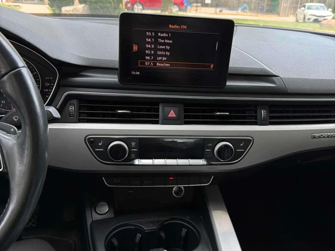 Audi A5 QUATTRO * ПАНОРАМА* КЛИП НА КОЛАТА* , снимка 9 - Автомобили и джипове - 55687676