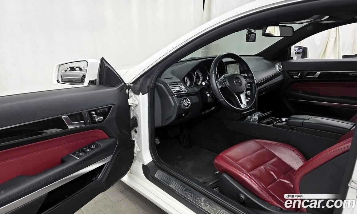 Mercedes-Benz E 350 Coupe, снимка 10 - Автомобили и джипове - 55794793