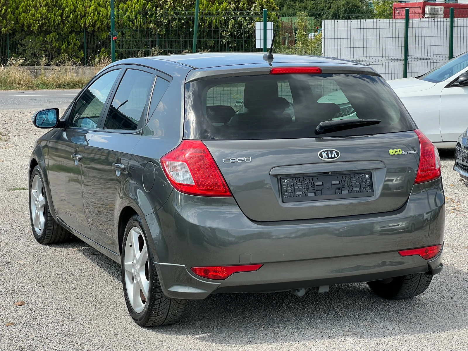 Kia Ceed Sport, снимка 6 - Автомобили и джипове - 55969462