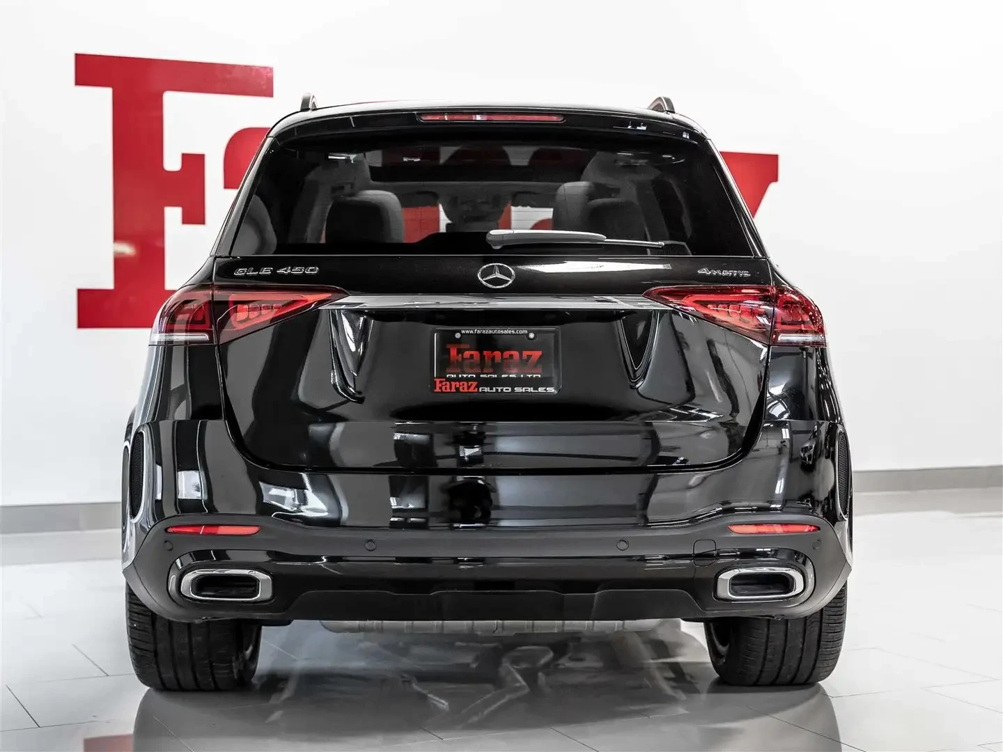 Mercedes-Benz GLE 450 AMG PK* NIGHT PK* 360* DIS* PANO* AIRMATIC* КРАЙНА, снимка 4 - Автомобили и джипове - 56239603