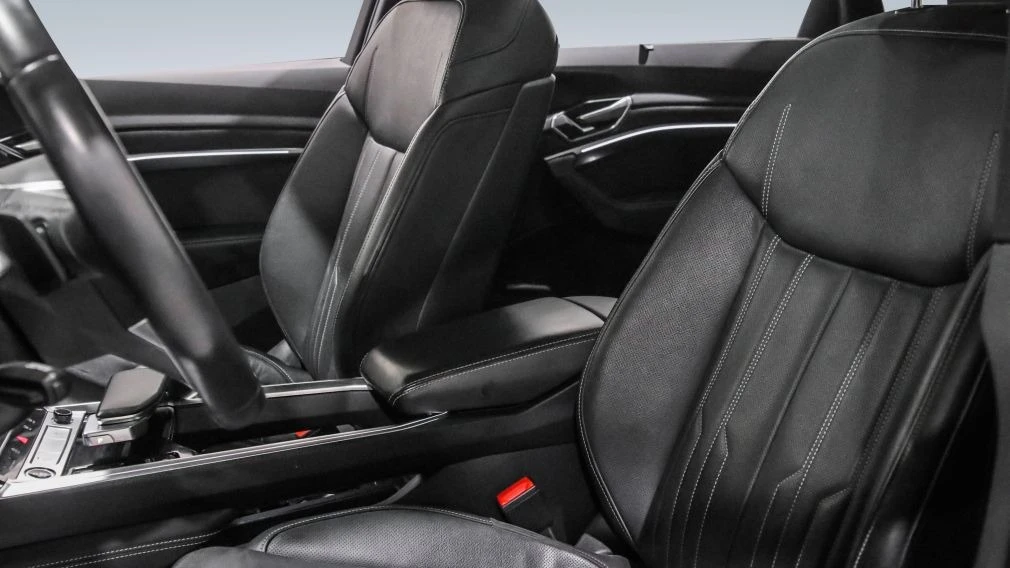 Audi E-Tron Technik quattro, снимка 6 - Автомобили и джипове - 56295000