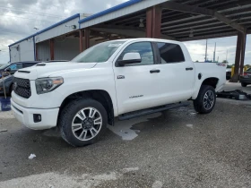 Toyota Tundra CREWMAX SR5 AWD