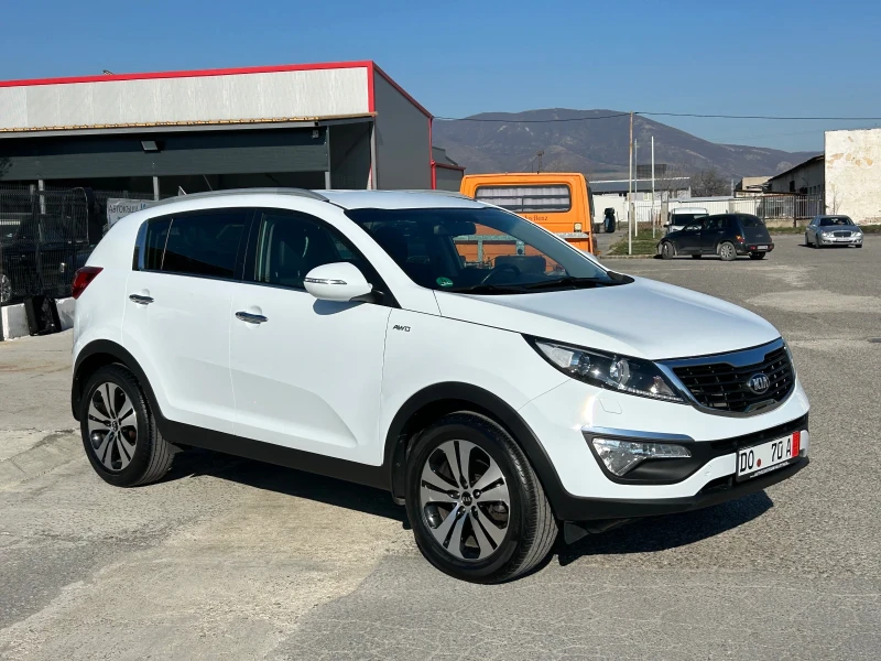 Kia Sportage 2.0CRDI 4X4 KEYLESS START-STOP FULL Сервизна , снимка 7 - Автомобили и джипове - 49601263