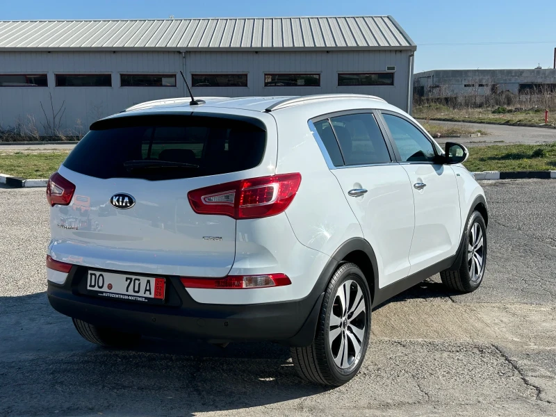 Kia Sportage 2.0CRDI 4X4 KEYLESS START-STOP FULL Сервизна , снимка 10 - Автомобили и джипове - 49601263