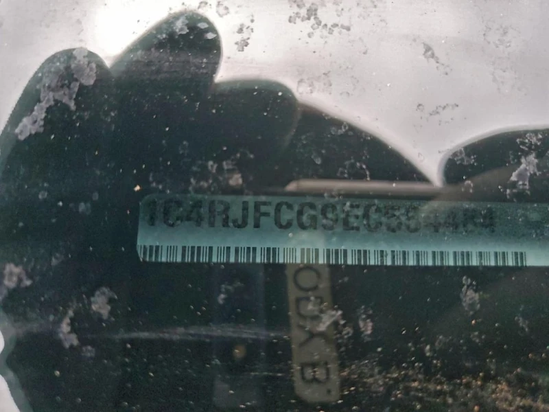 Jeep Grand cherokee * OVERLAND * CARFAX * БЕЗ ПЪРВОНАЧАЛНА ВНОСКА, снимка 12 - Автомобили и джипове - 52969213