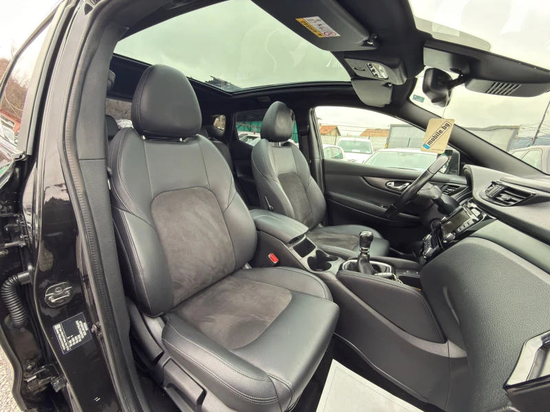 Nissan Qashqai 1.7DCI* TEKNA PLUS* DISTR* PANO* NAVI+ CAMERA-360*, снимка 13 - Автомобили и джипове - 53584691
