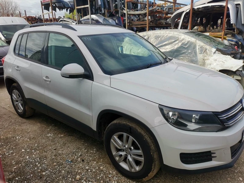 VW Tiguan 2.0tdi - 11 лв. - 75859048 | Car24.bg