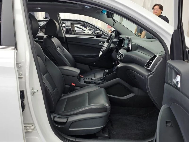 Hyundai Tucson Gasoline 1.6 turbo 2WD| 177к.с., снимка 11 - Автомобили и джипове - 55941049