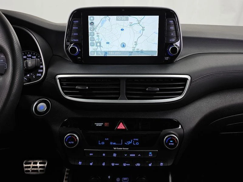Hyundai Tucson Gasoline 1.6 turbo 2WD| 177к.с., снимка 15 - Автомобили и джипове - 55941049