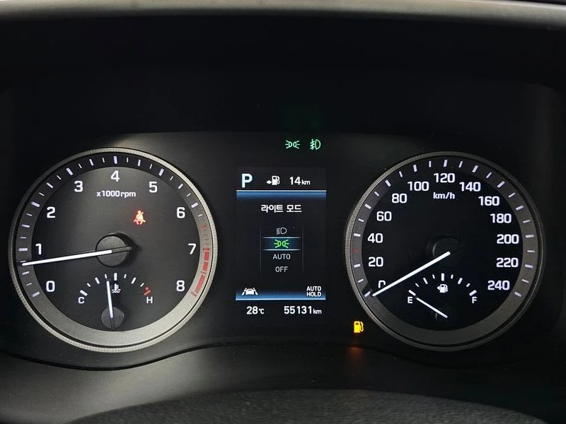 Hyundai Tucson Gasoline 1.6 turbo 2WD| 177к.с., снимка 8 - Автомобили и джипове - 55941049