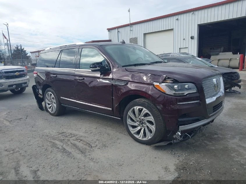 Lincoln Navigator 3.5L V-6 DI, DOHC, VVT, TURBO, 440HP 4X4 Drive, снимка 1