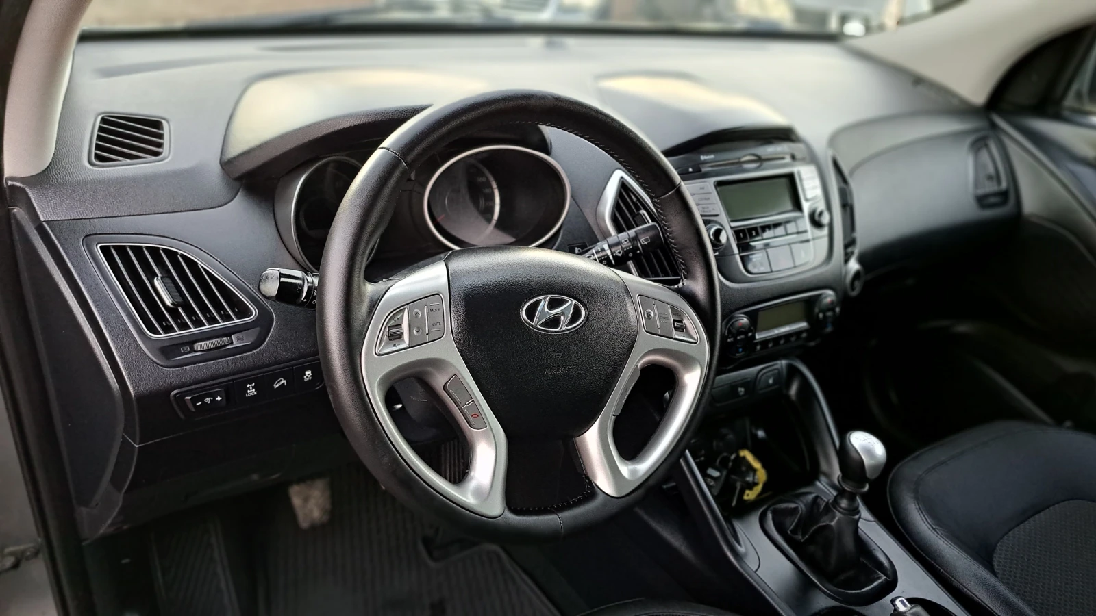 Hyundai IX35 2.0 DIZEL 136кс. 4×4 - изображение 7