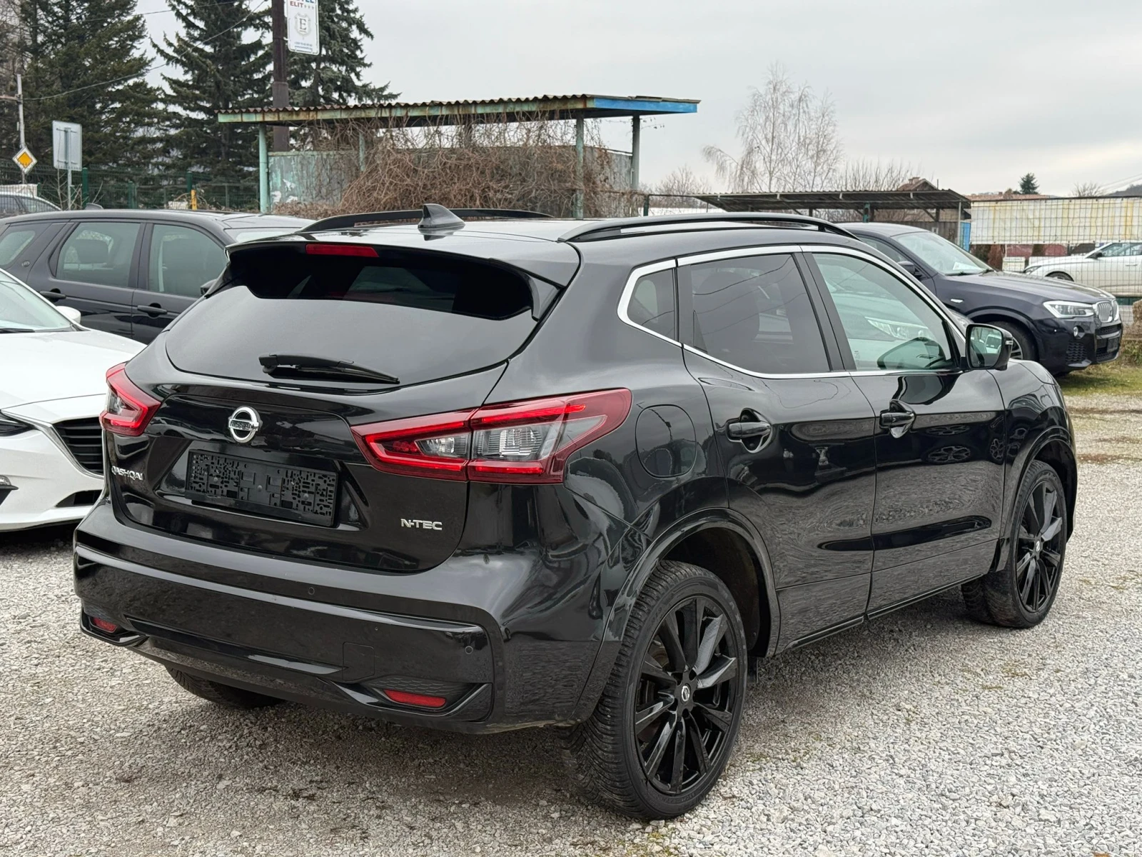 Nissan Qashqai 1.7DCI* TEKNA PLUS* DISTR* PANO* NAVI+ CAMERA-360* - изображение 4