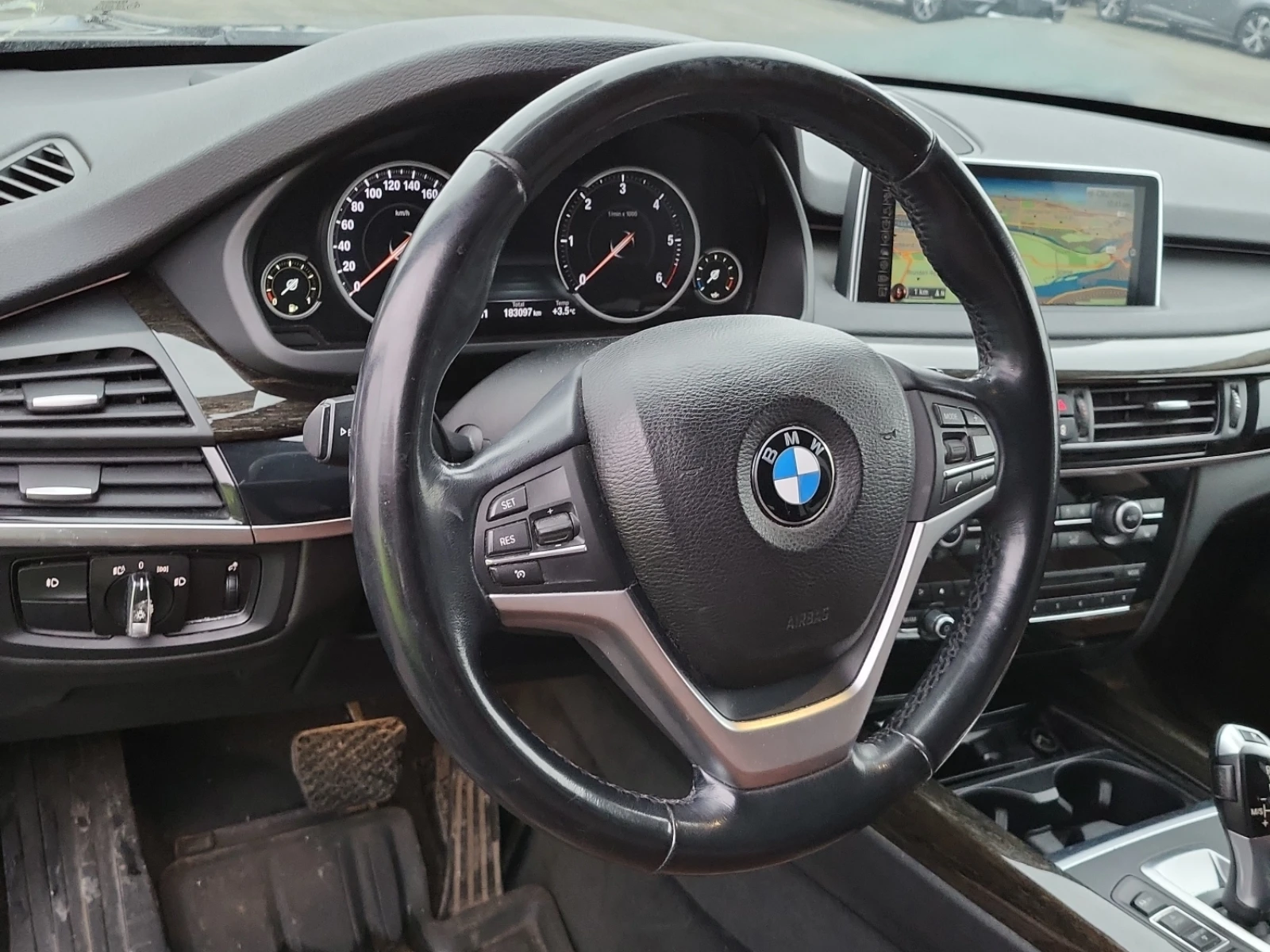 BMW X5 * xDrive35d * СМЕНЕНИ ВЕРИГИ * ВАКУУМ * 7 МЕСТА, снимка 7 - Автомобили и джипове - 53727451