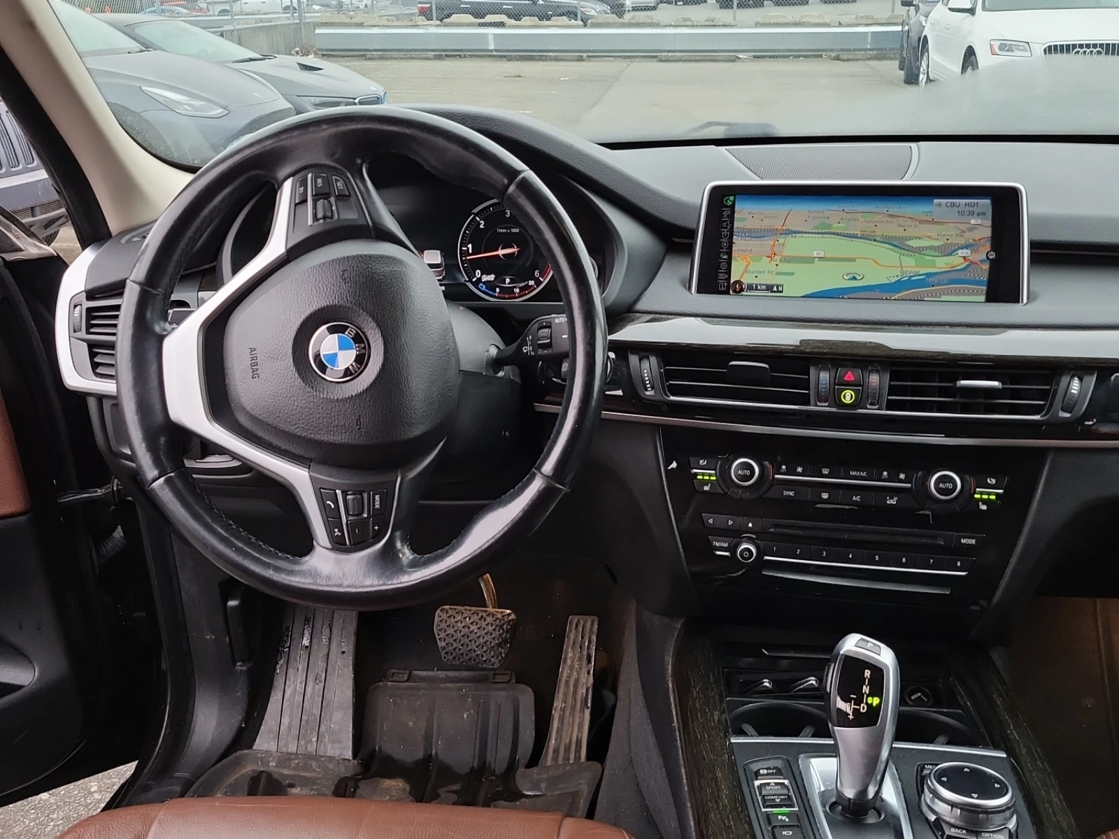 BMW X5 * xDrive35d * СМЕНЕНИ ВЕРИГИ * ВАКУУМ * 7 МЕСТА, снимка 8 - Автомобили и джипове - 53727451