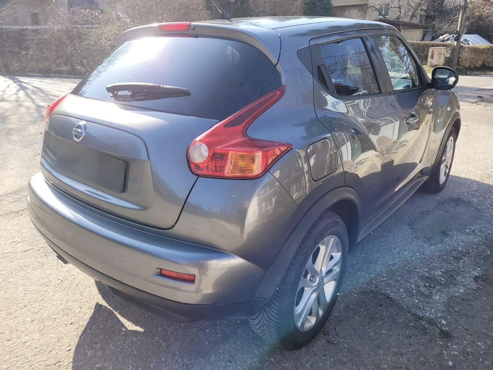 Nissan Juke, снимка 4 - Автомобили и джипове - 54257348