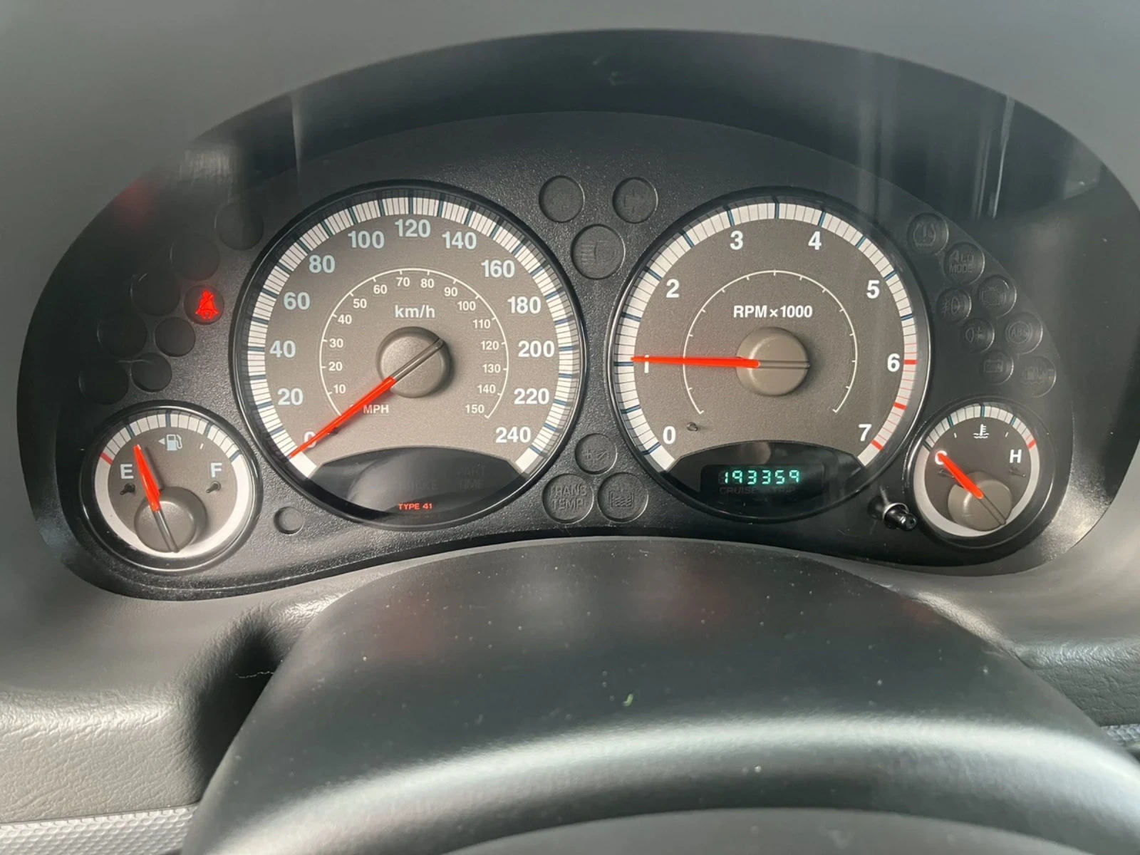 Jeep Cherokee, снимка 12 - Автомобили и джипове - 54439840