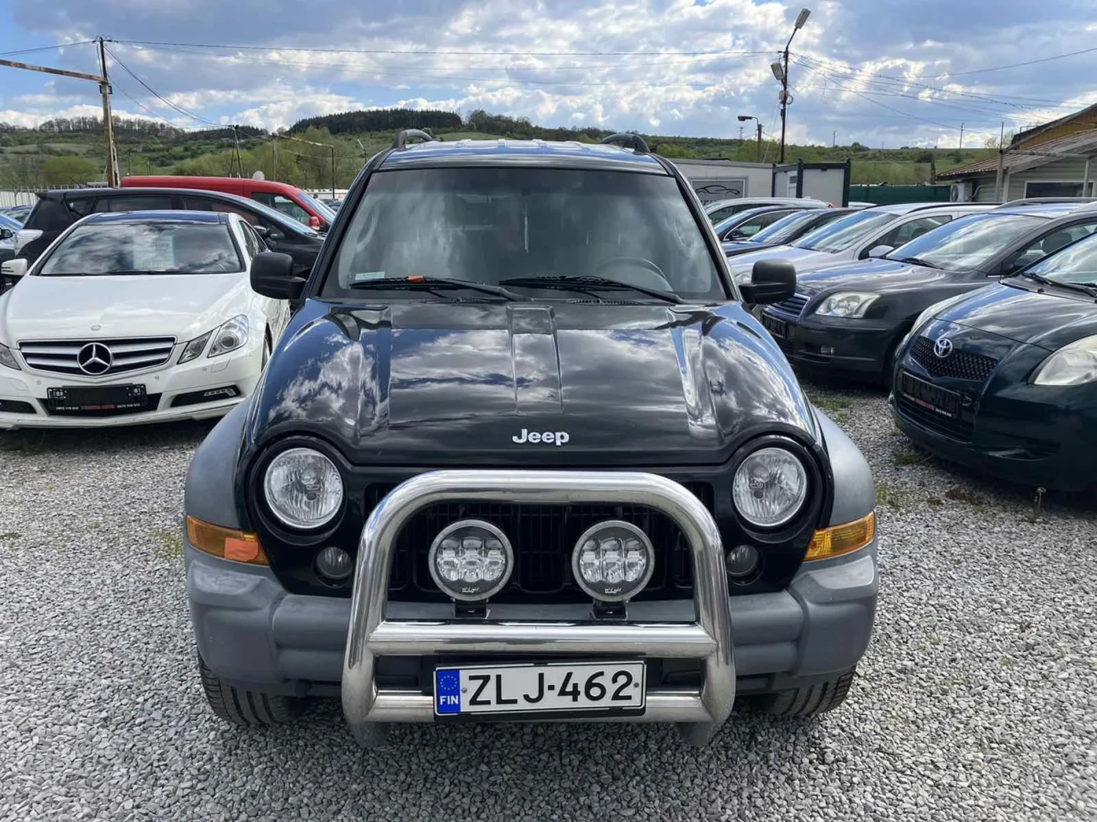 Jeep Cherokee, снимка 2 - Автомобили и джипове - 54439840