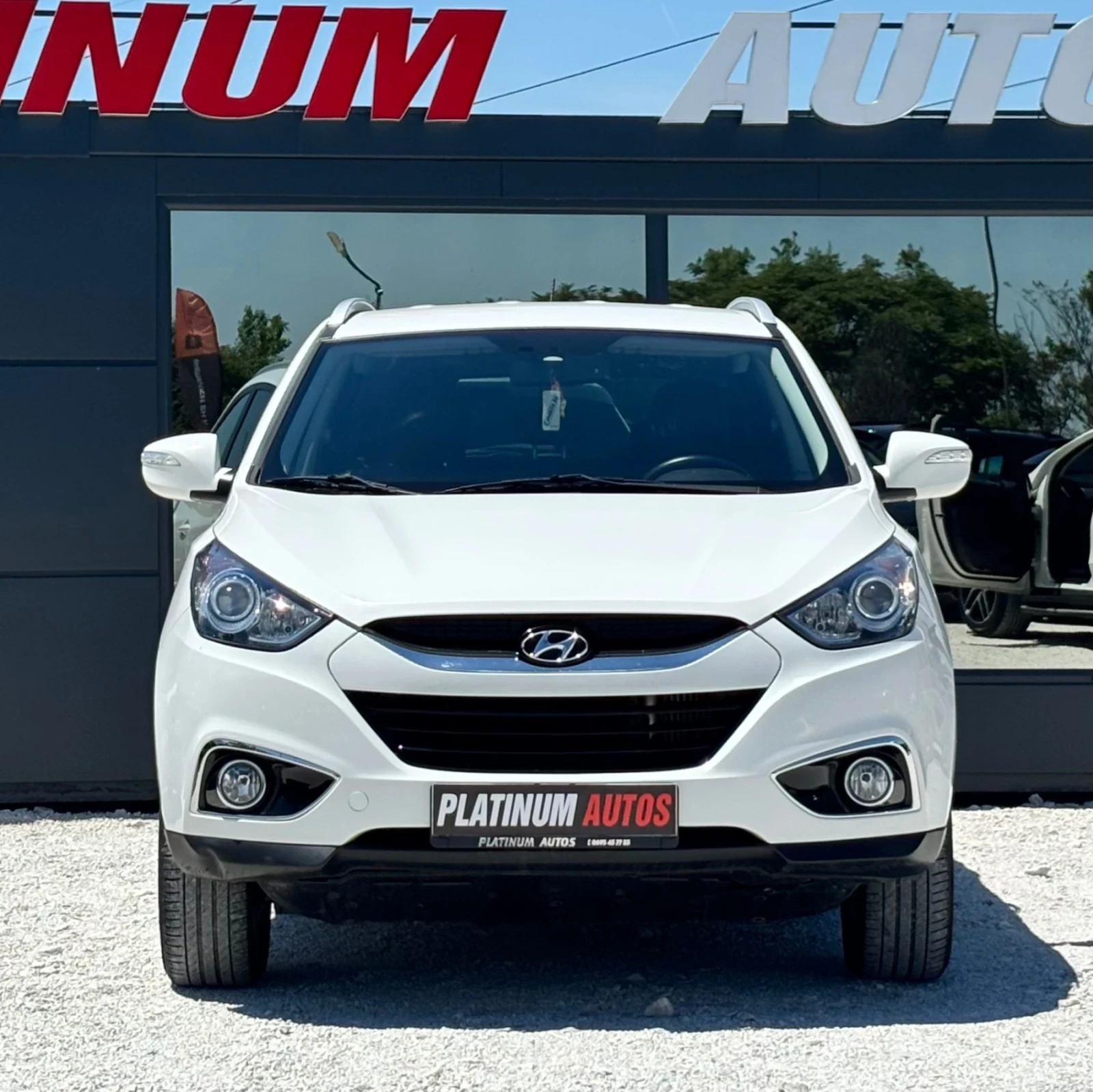 Hyundai IX35, снимка 2 - Автомобили и джипове - 54853420