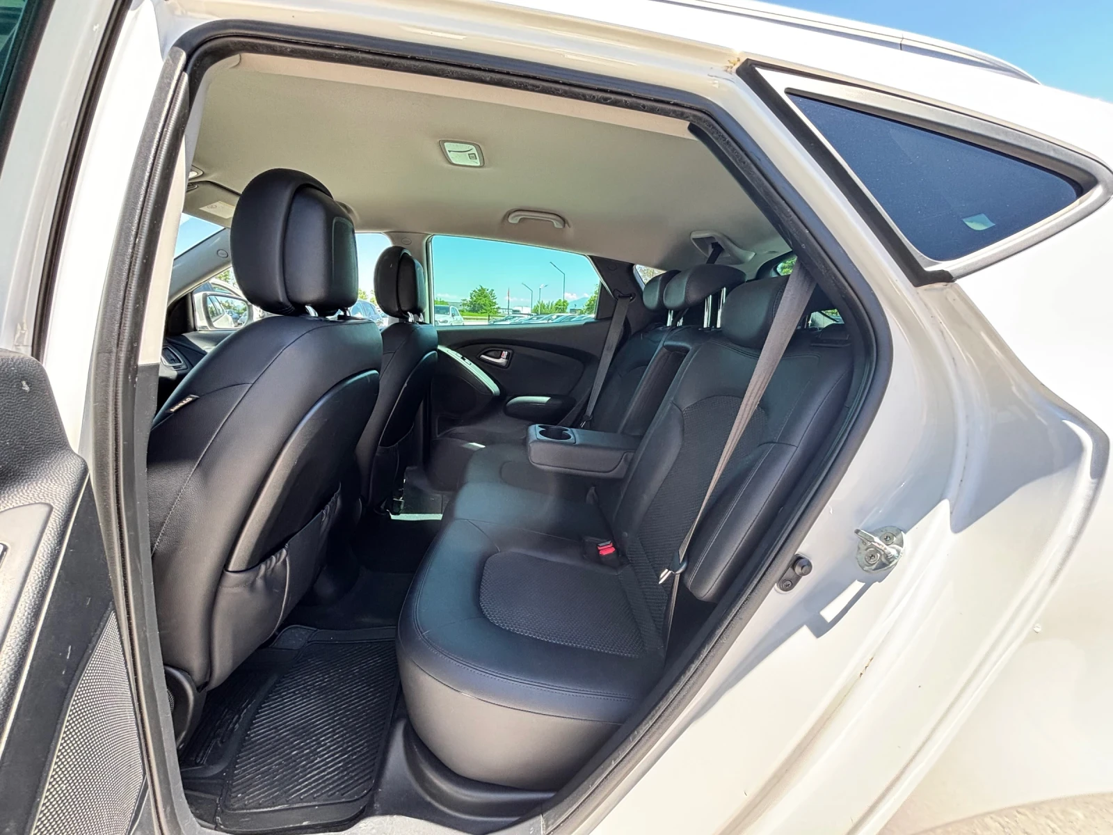 Hyundai IX35, снимка 6 - Автомобили и джипове - 54853420