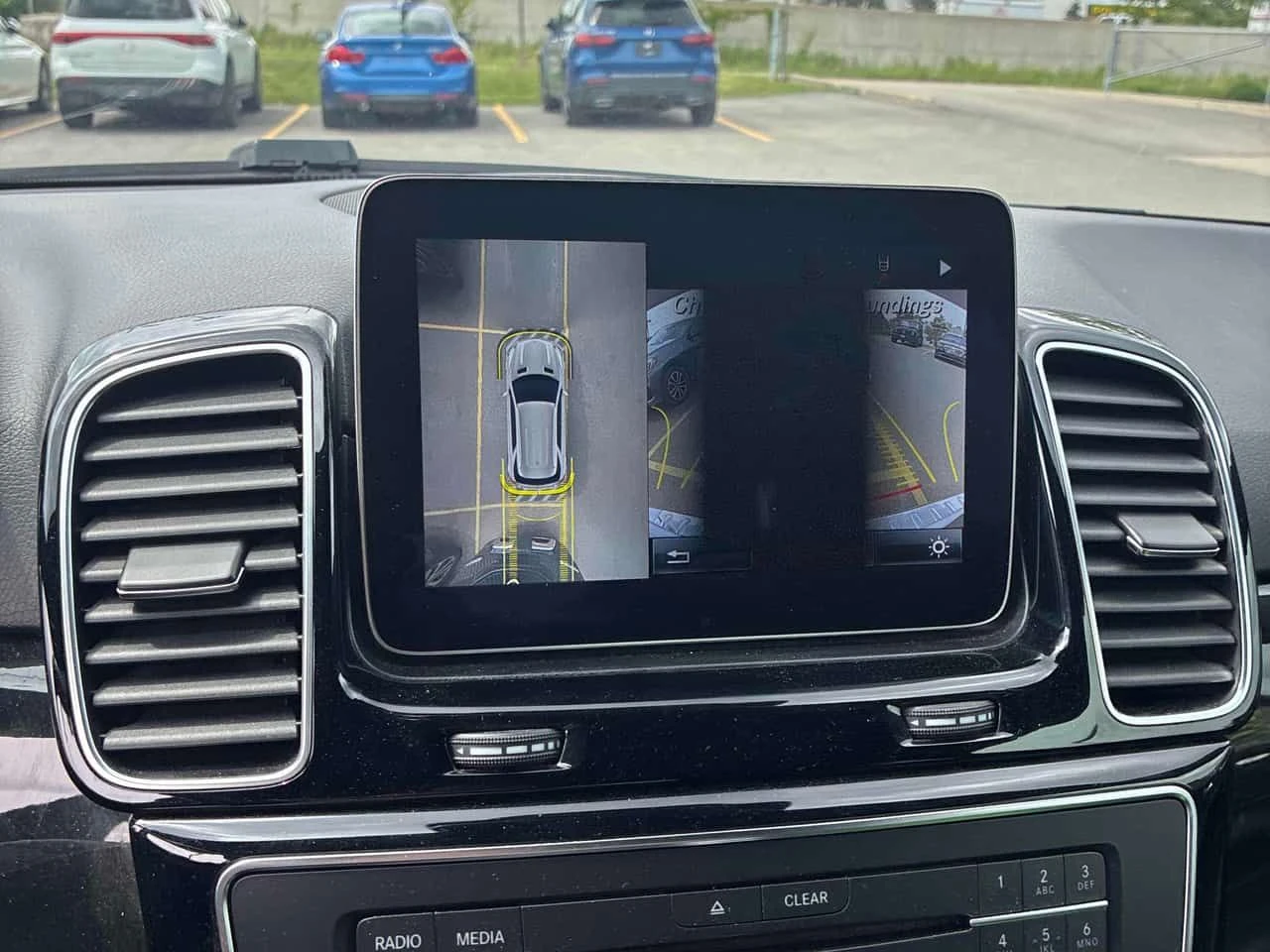 Mercedes-Benz GLE 400 4MATIC/360/ПАНОРАМА/ПОДГРЕВИ/OT MERCEDES, снимка 11 - Автомобили и джипове - 54952730