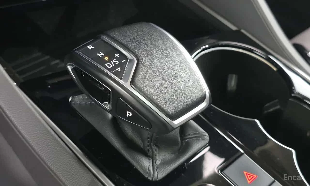 VW Touareg * 3.0 TDI Prestige * ОПЦИЯ ЗА ФИНАНСИРАНЕ, снимка 9 - Автомобили и джипове - 55647411