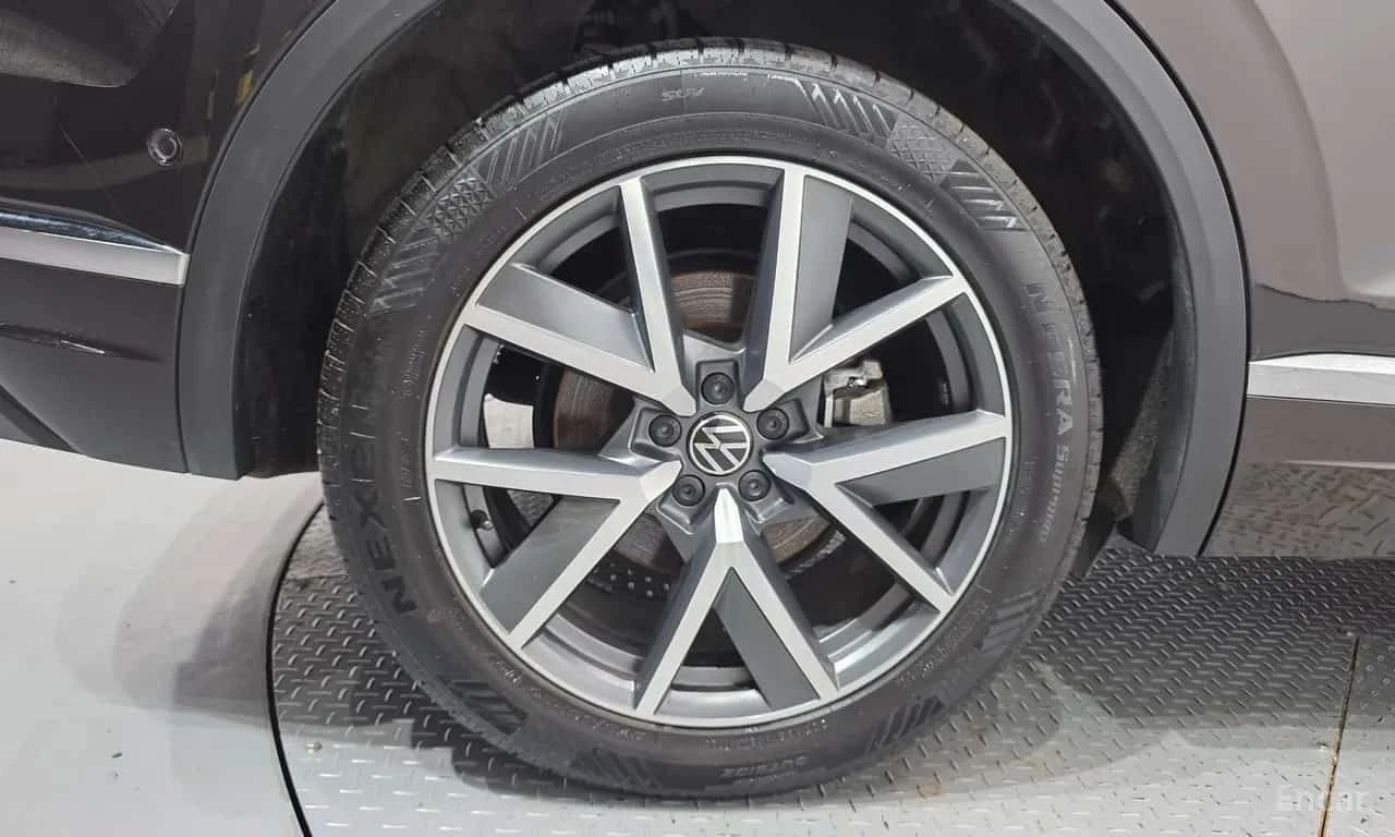 VW Touareg * 3.0 TDI Prestige * ОПЦИЯ ЗА ФИНАНСИРАНЕ, снимка 5 - Автомобили и джипове - 55647411