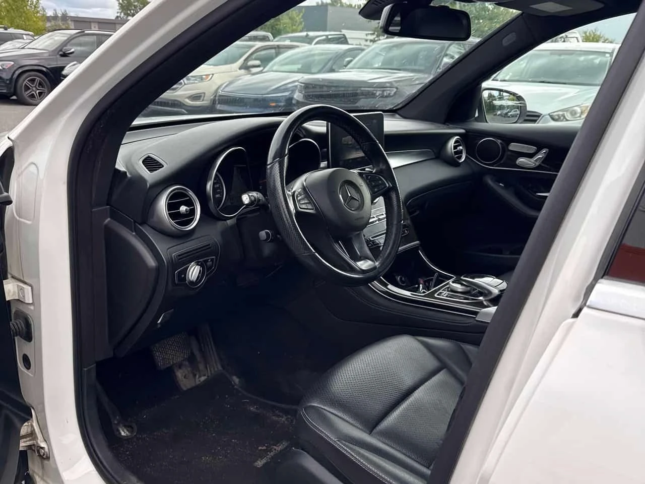 Mercedes-Benz GLC 300 * CARFAX * ����� �� ����������� | Mobile.bg � ����������� 5