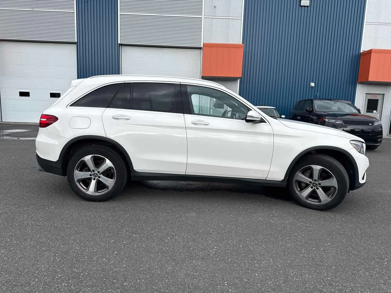 Mercedes-Benz GLC 300 * CARFAX * ����� �� ����������� | Mobile.bg � ����������� 3