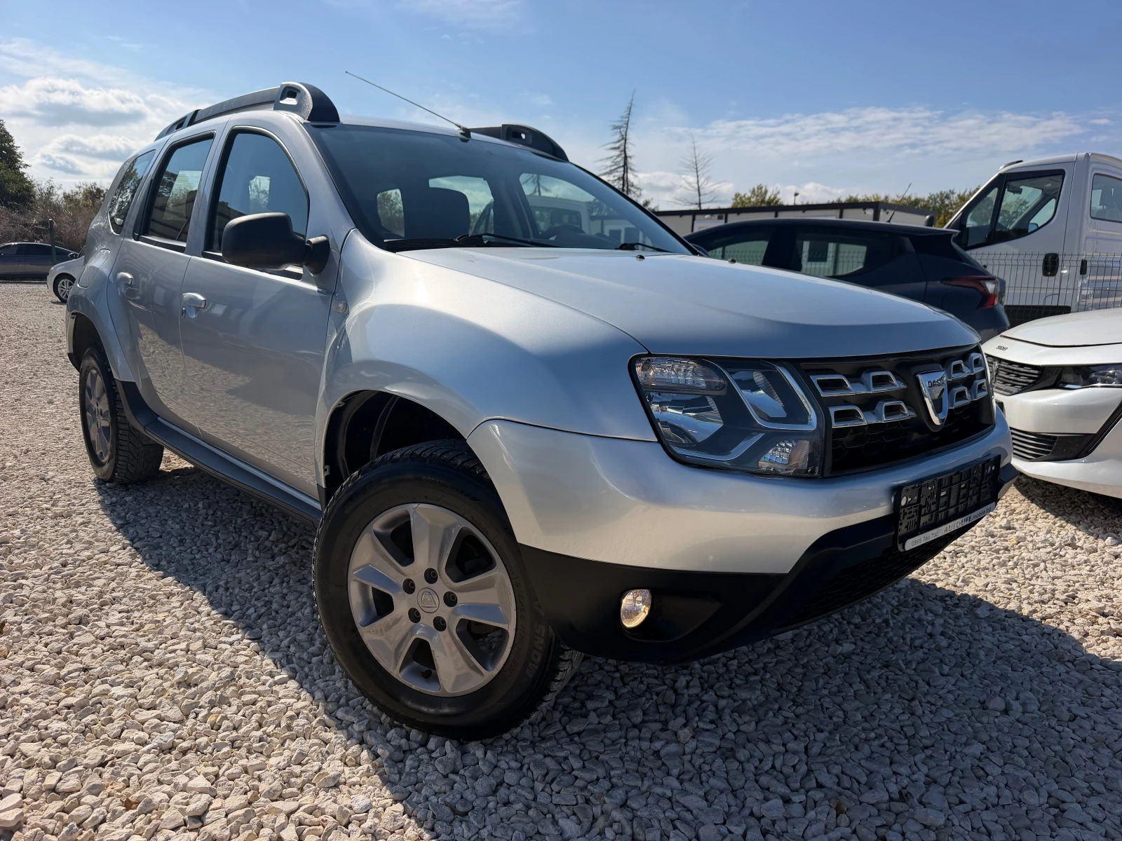 Dacia Duster 1.6I NAVI ����� 0% ������������ ������ | Mobile.bg � ����������� 3